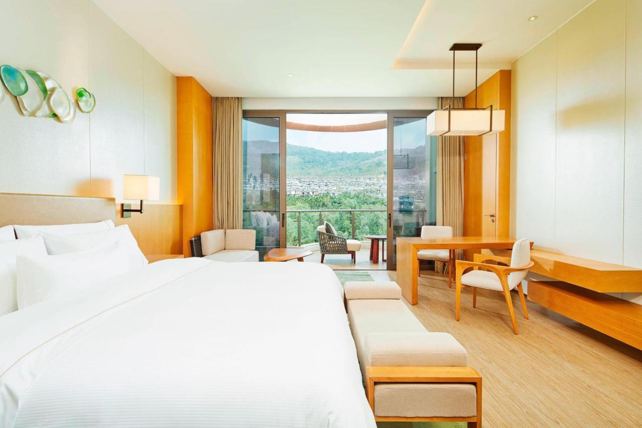 The Westin Shimei Bay Resort Wanning Εξωτερικό φωτογραφία