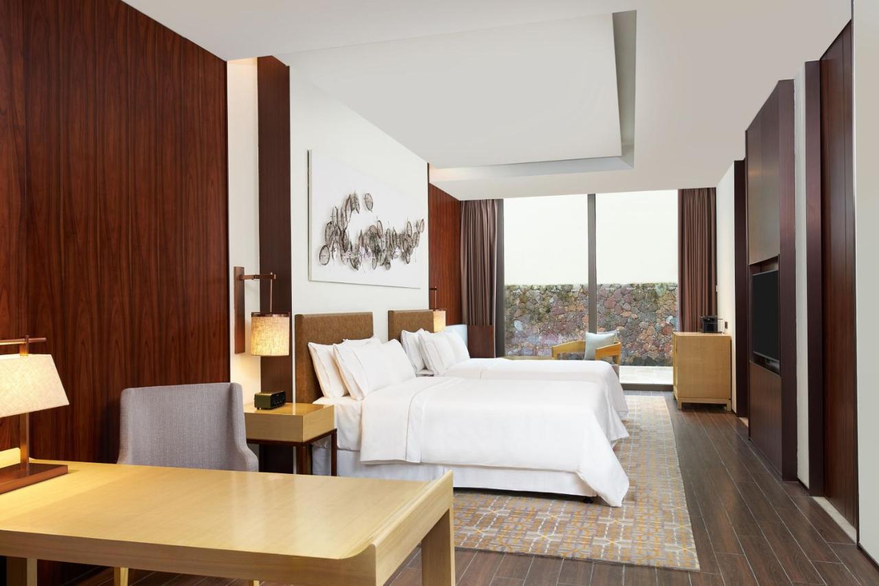 The Westin Shimei Bay Resort Wanning Εξωτερικό φωτογραφία
