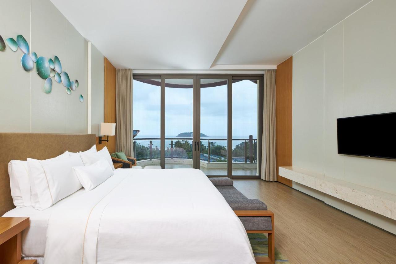 The Westin Shimei Bay Resort Wanning Εξωτερικό φωτογραφία