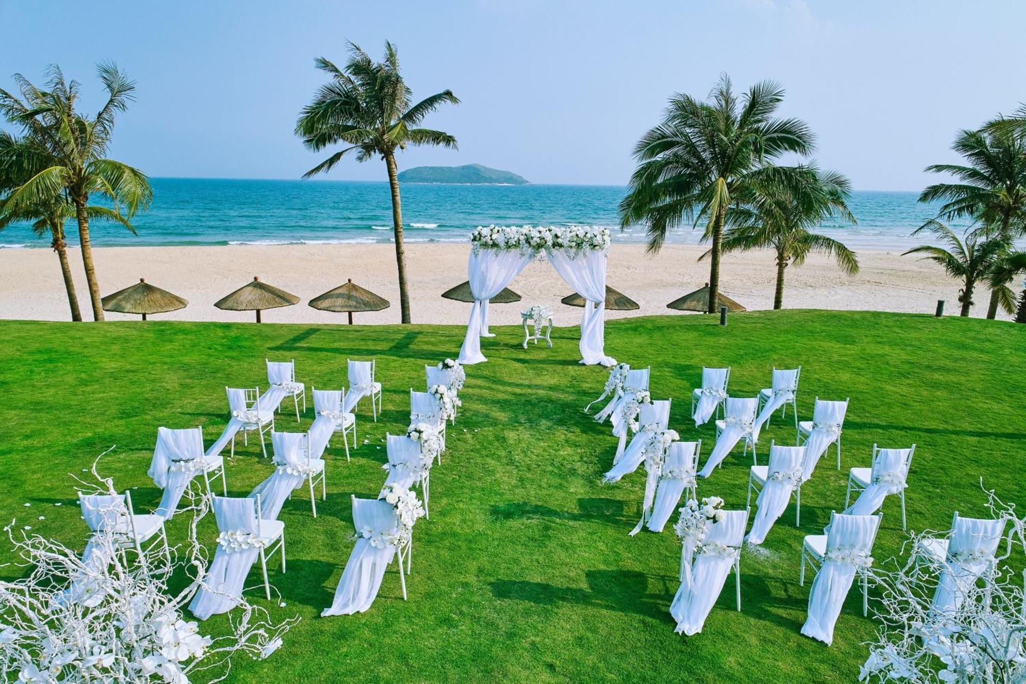 The Westin Shimei Bay Resort Wanning Εξωτερικό φωτογραφία